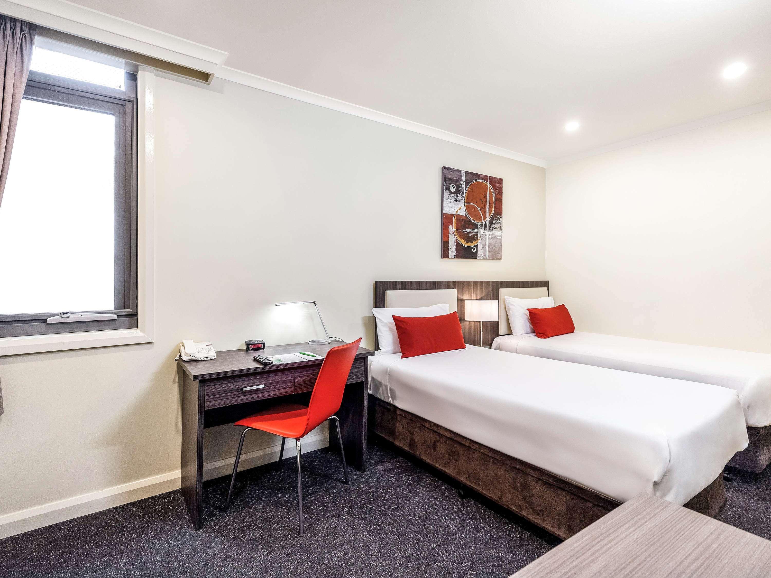 Ibis Styles Kingsgate Hotel Мельбурн Экстерьер фото