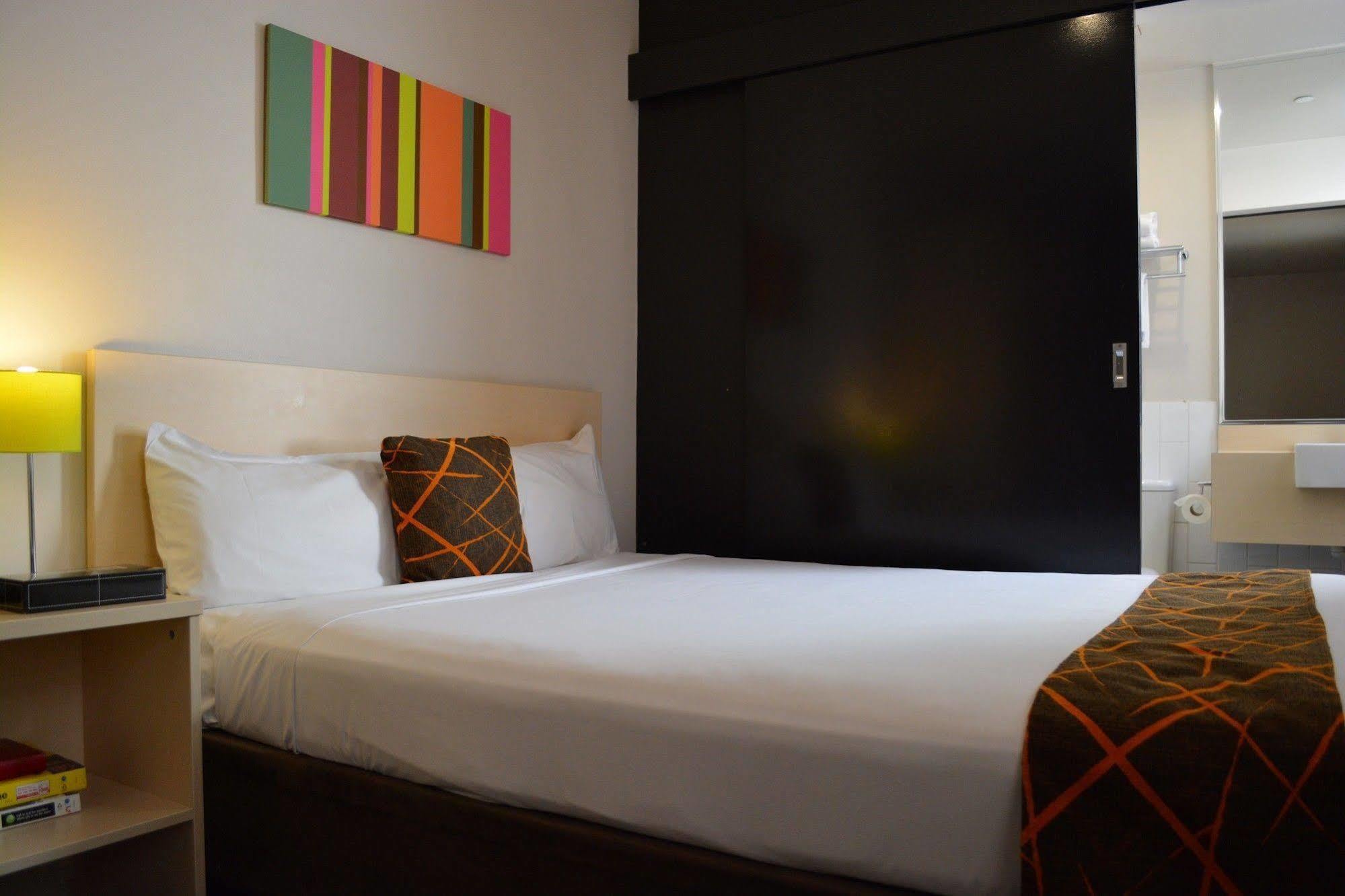 Ibis Styles Kingsgate Hotel Мельбурн Экстерьер фото