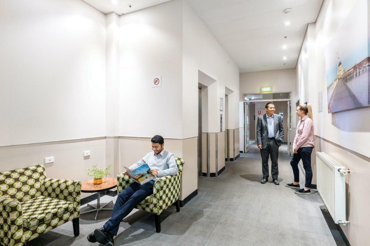 Ibis Styles Kingsgate Hotel Мельбурн Экстерьер фото